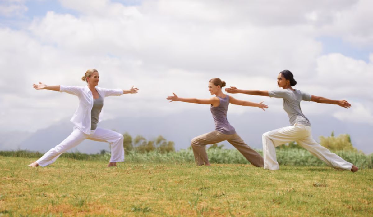 Tai-chi ou yoga : lequel choisir pour toi ?