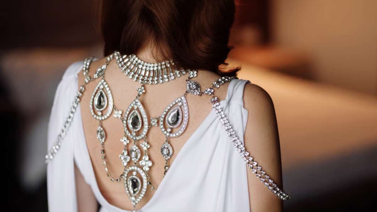 collier de dos pour mariage