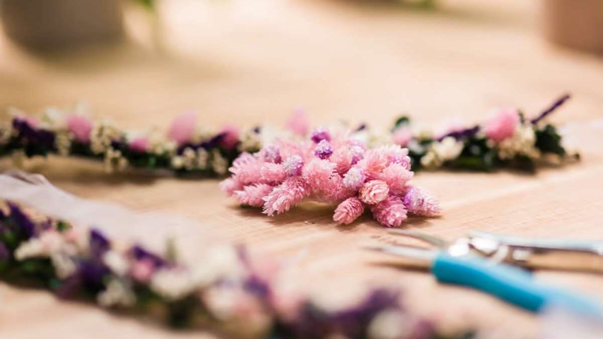 bracelet en fleurs pour mariage fabrication